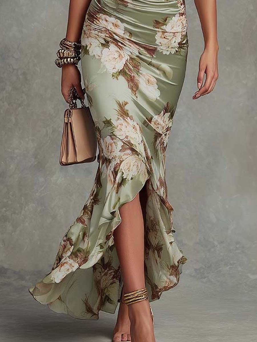 Robe longue fleurie à taille froncée