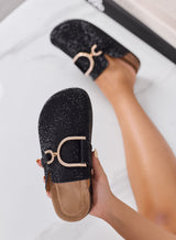GINA | Mules d'intérieur noires à strass et boucle bijou