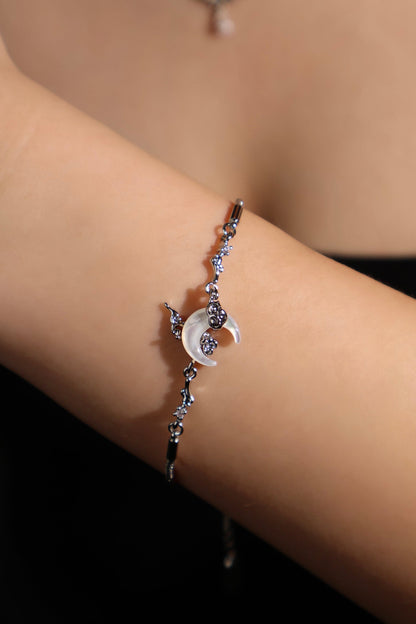 Bracelet lune en nacre naturelle, plaqué or blanc
