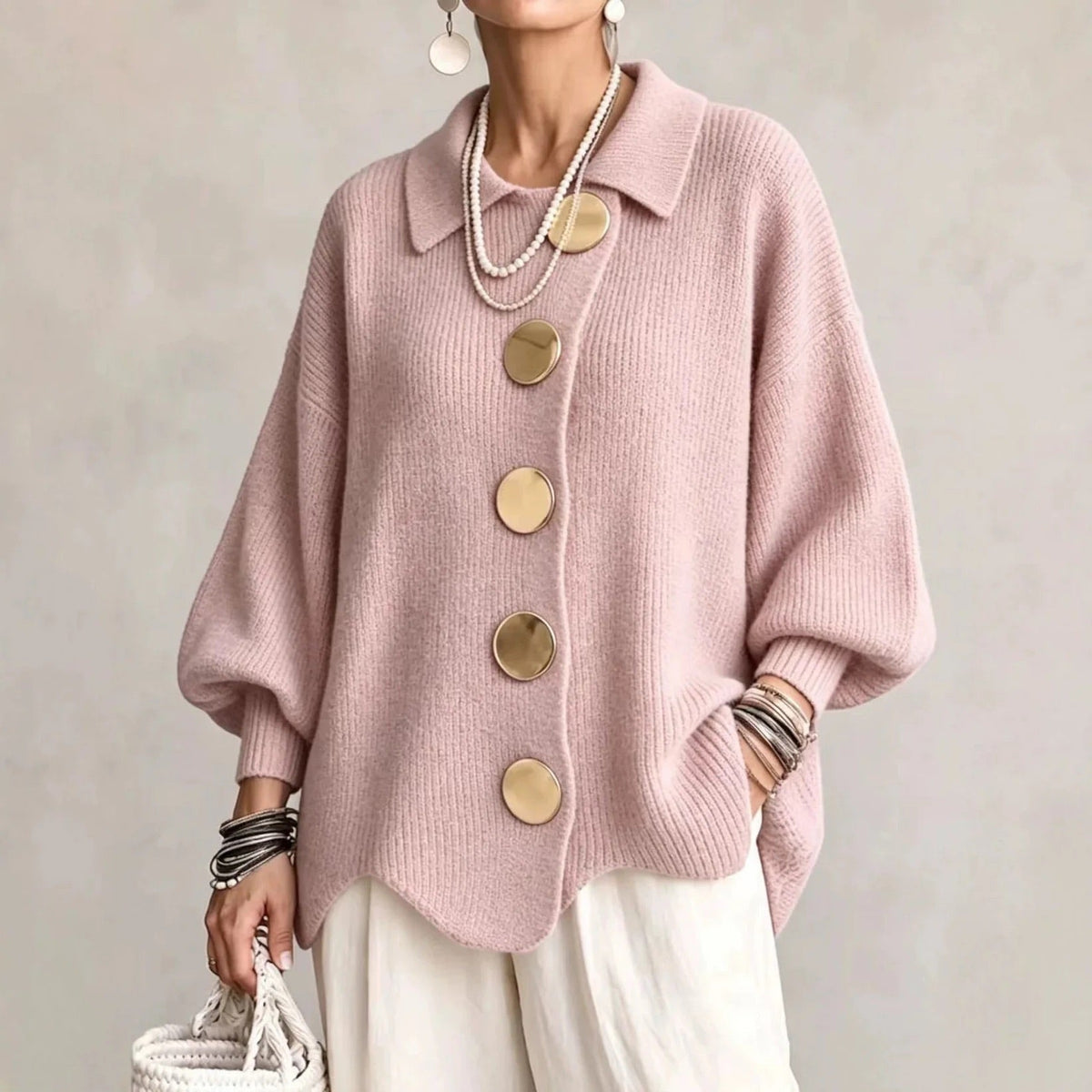 Karina | Cardigan oversize à col et boutons dorés