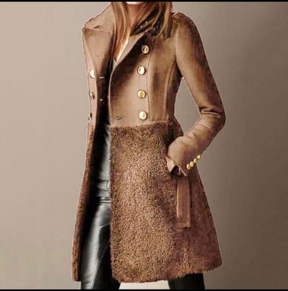 Manteau Vittoria ceinturé à bordure en fausse fourrure