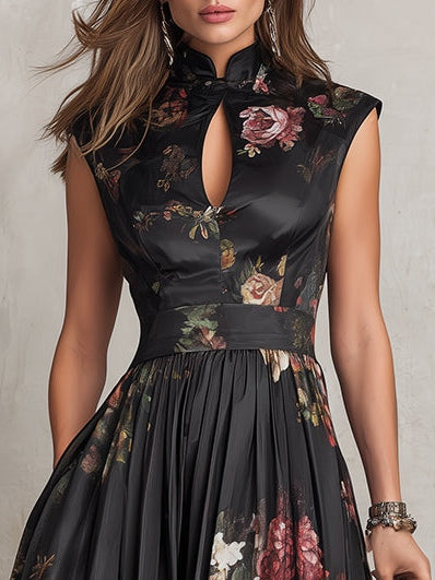 Mary | Robe midi en satin plissé fleuri à col trou de serrure noir