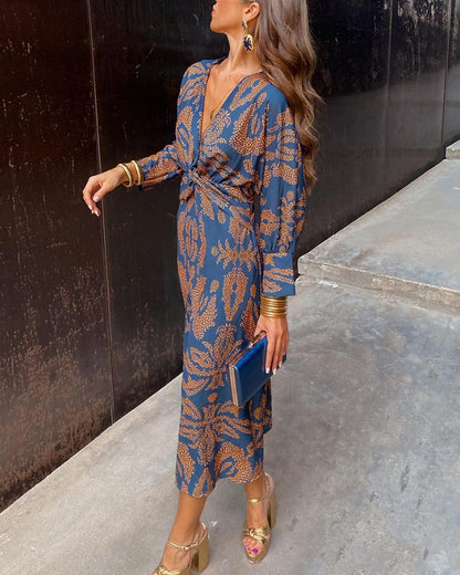Robe midi ajustée à nœud croisé et imprimé cachemire