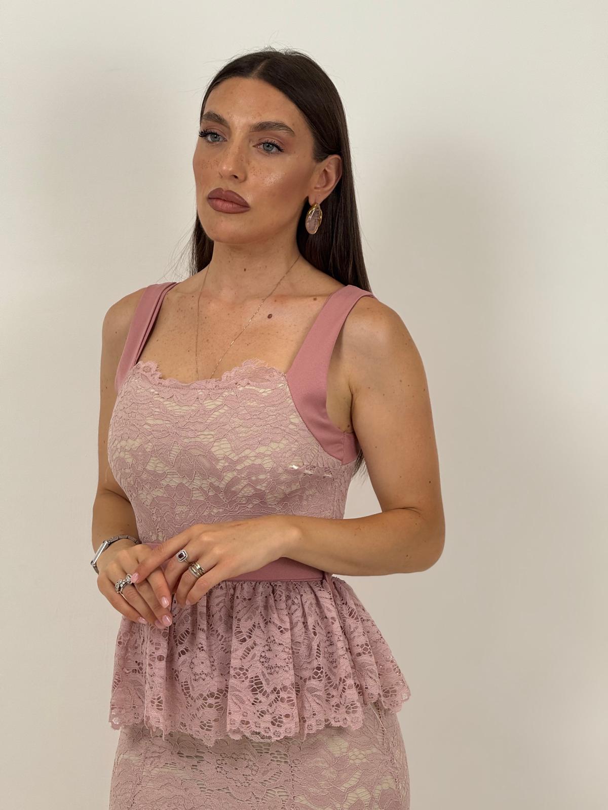Alejandra | Robe en dentelle à volant et ceinture amovible